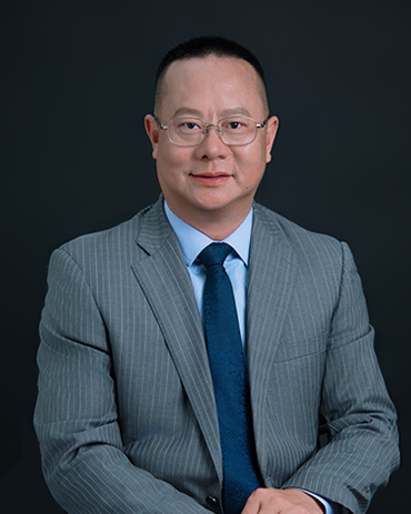 Benson 执行CEO